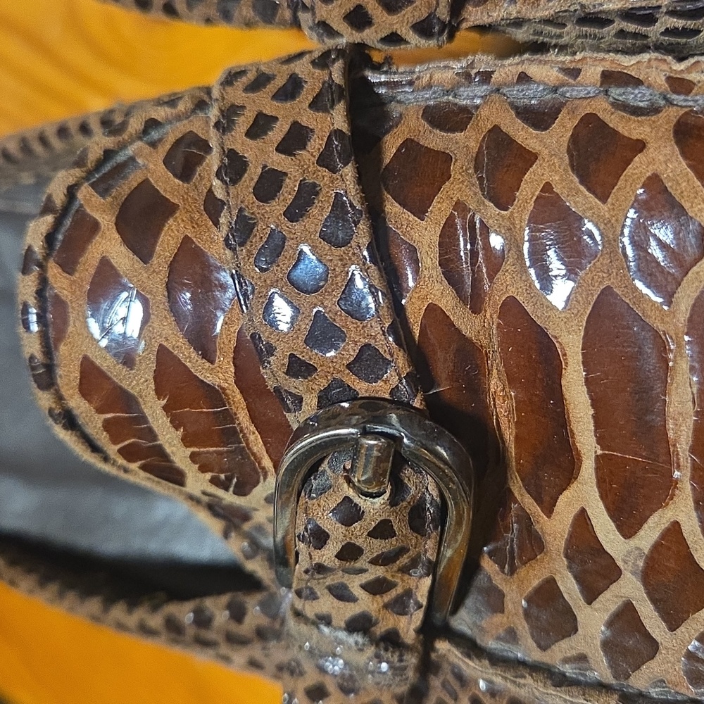 Stuart Weitzman brown slip on shoes size 10N - Picture 7 of 11